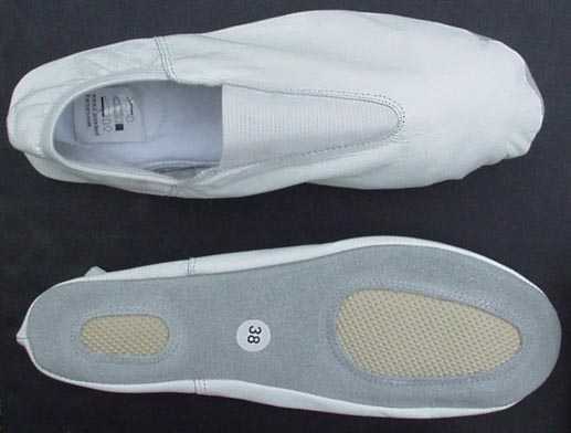 Brand New Gymnastic Trampoline Dance White Leather Shoes Pumps stocking filler 